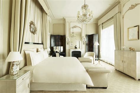 suite coco chanel ritz paris.